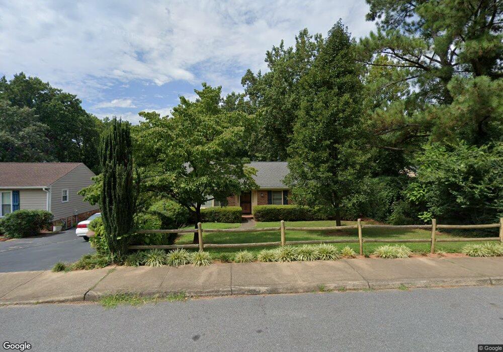 919 Saint Charles Ave, Charlottesville, VA 22901 - photo 1