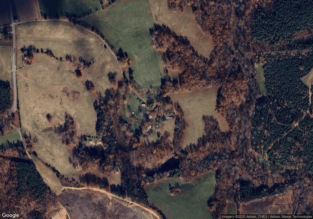 2144 Maple Rd, Callands, VA 24530 - photo 1