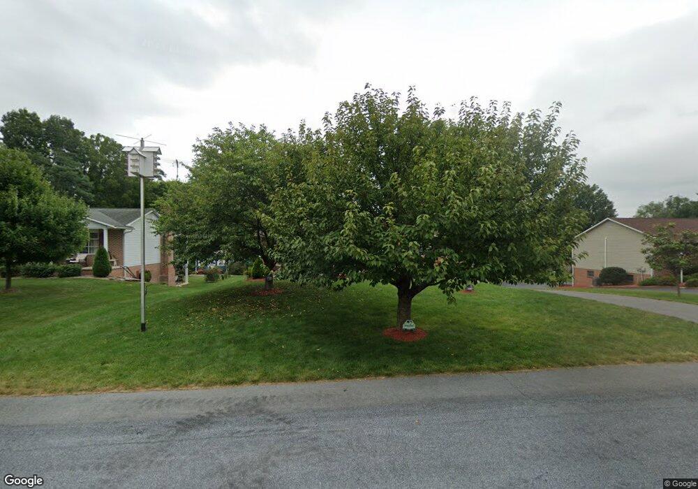 1036 Redwood Dr, State Line, PA 17263 - photo 1