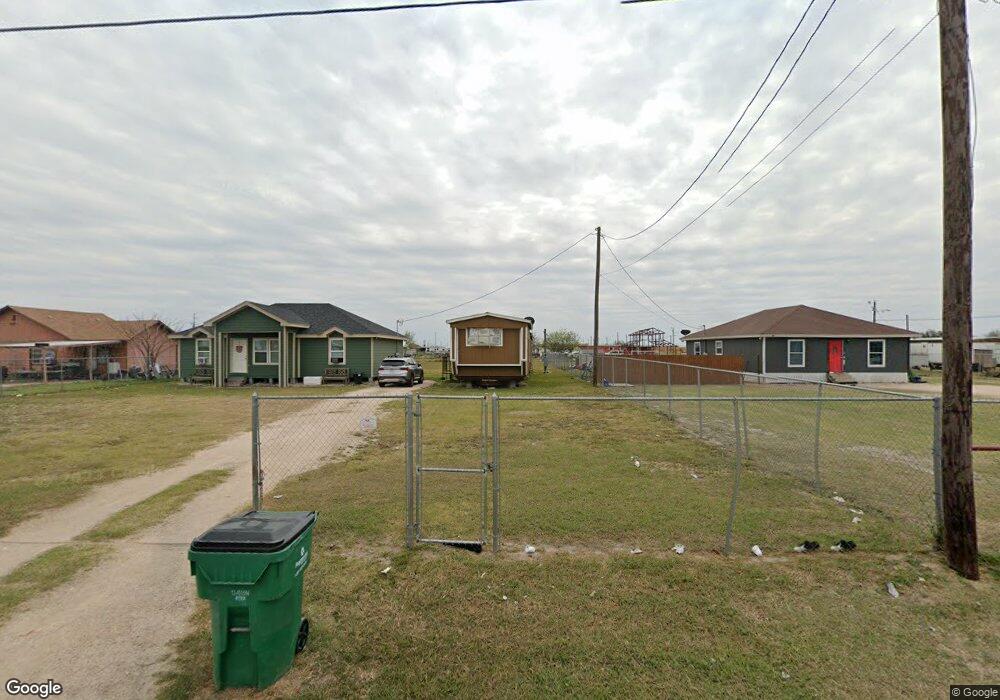 700 Aurora Valley Rd, Donna, TX 78537 - photo 1