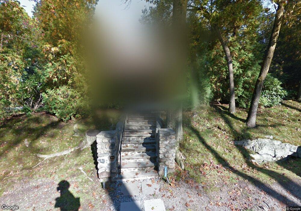 165 Bigelow Rd, West Newton, MA 02465 - photo 1