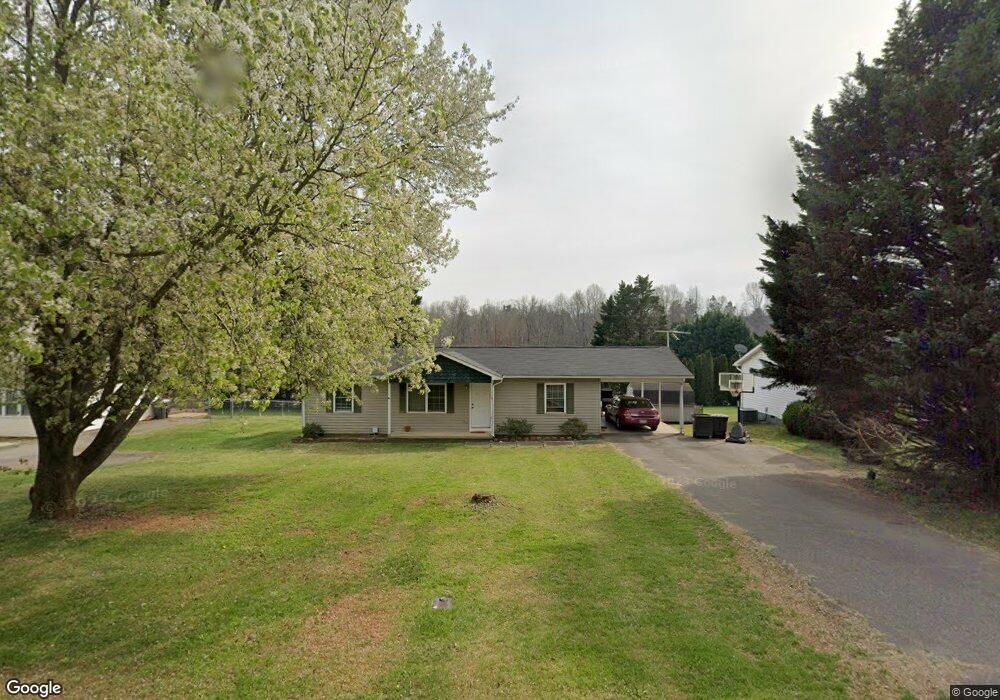 406 Millsaps Rd, Statesville, NC 28625 - photo 1