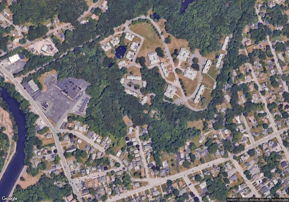 38 Hoyle Cir unit 5, Blackstone, MA 01504 - photo 1