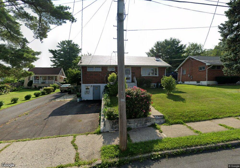 2423 S Albert St, Allentown, PA 18103 - photo 1