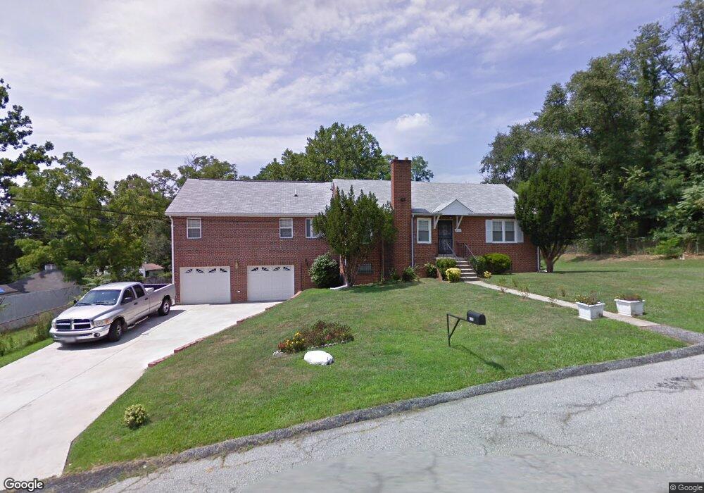 4705 Addison Dr, Oxon Hill, MD 20745 - photo 1