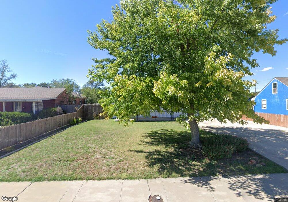 914 Binkley Ave, Dumas, TX 79029 - photo 1