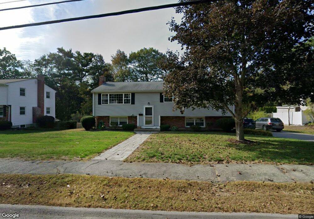 18 Laurel Dr, Hudson, MA 01749 - photo 1