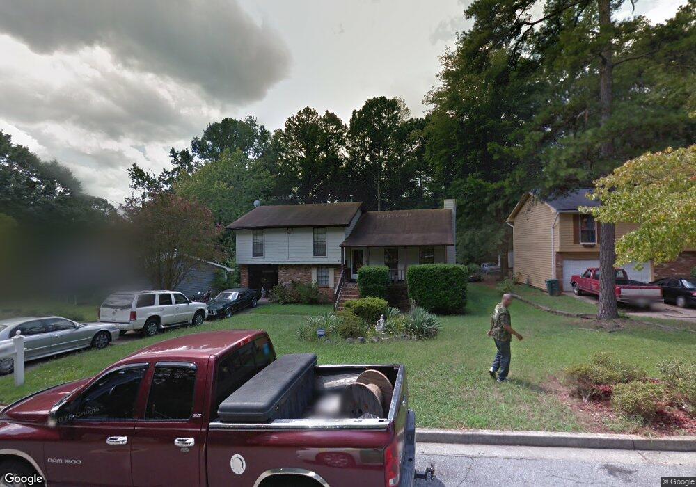 8905 Raven Dr, Jonesboro, GA 30238 - photo 1