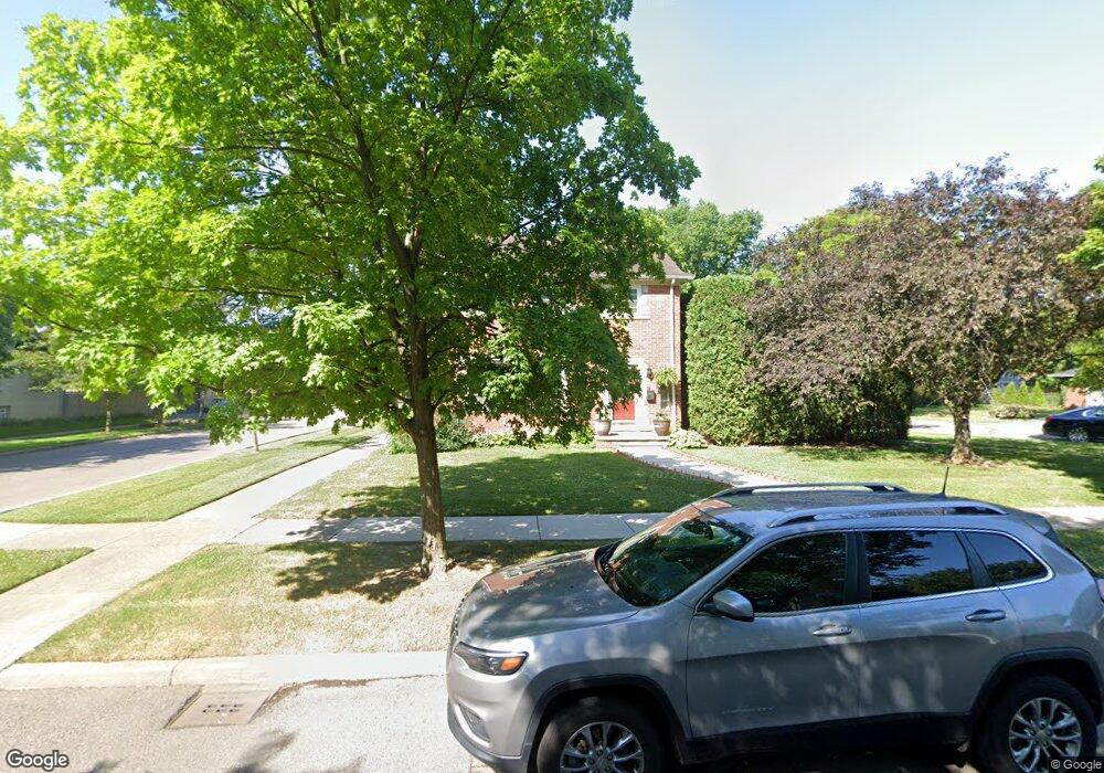 383 Mckinley Ave, Grosse Pointe Farms, MI 48236 - photo 1