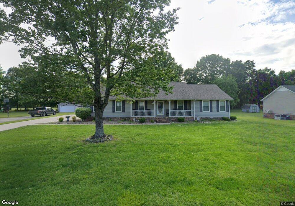 203 Idle Dr, Shelbyville, TN 37160 - photo 1