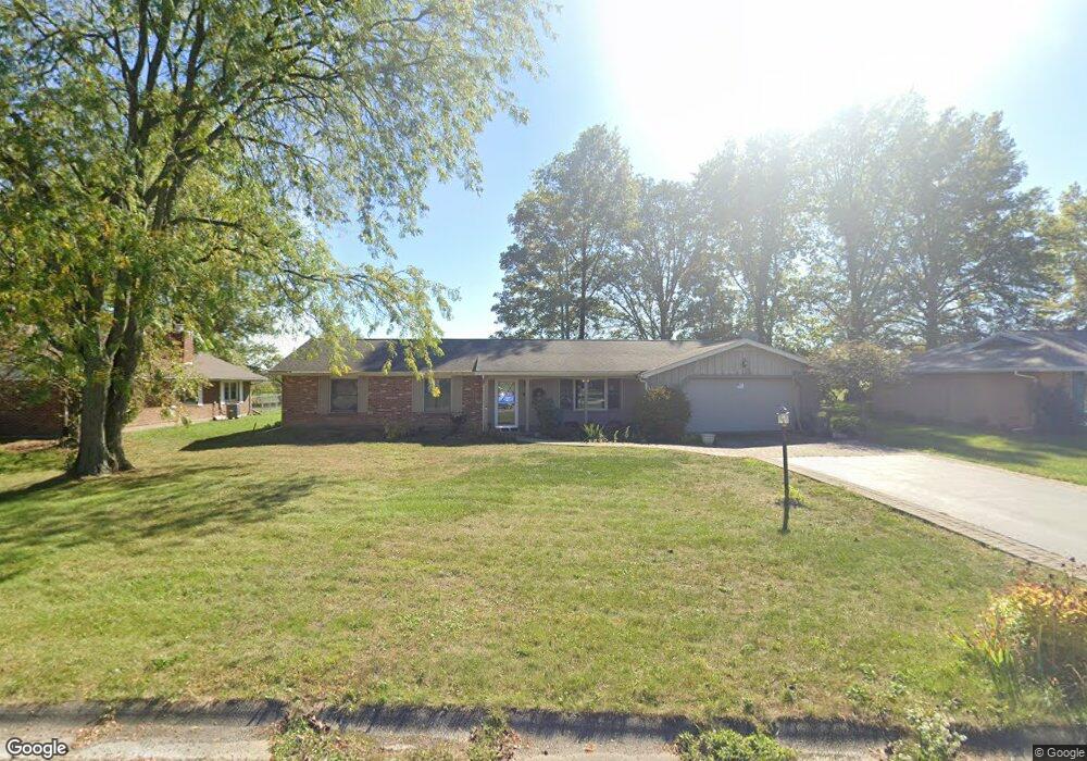 3727 S Amblewood Cir, Lima, OH 45806 - photo 1