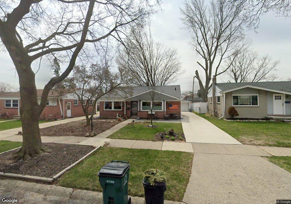 947 Dreon Dr, Clawson, MI 48017 - photo 1