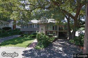 58 Hinston Rd, Woburn, MA 01801