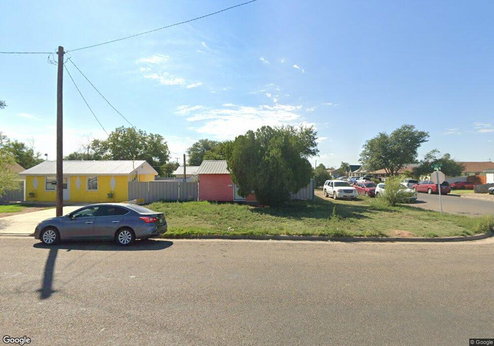 321 W 4th St, Dumas, TX 79029 - photo 1