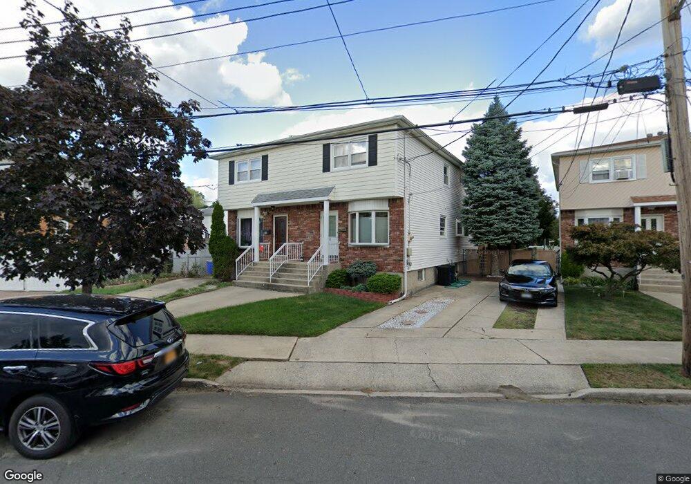 53 Ruth Place, Staten Island, NY 10305 - photo 1