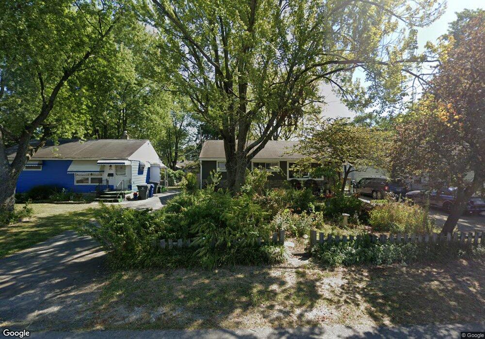 834 Pierce Ave, Columbus, OH 43213 - photo 1