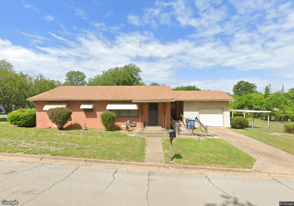 1401 W Sears St, Denison, TX 75020 - photo 1