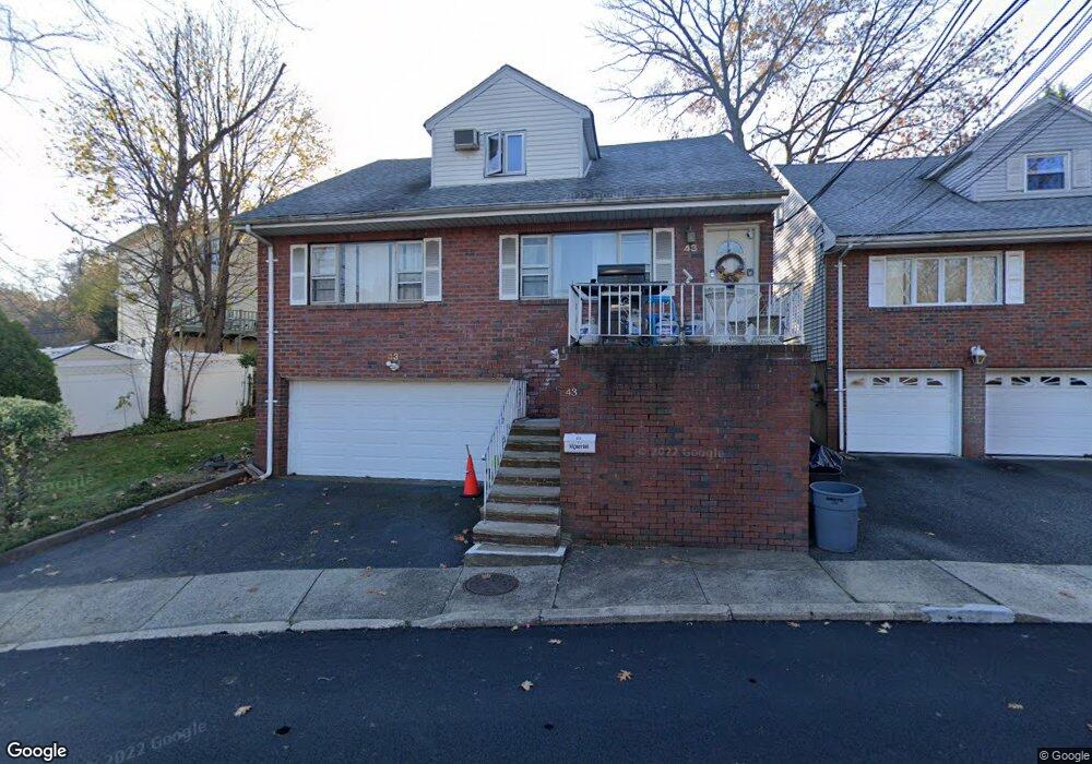 43 Elm Ave, Fairview, NJ 07022 - photo 1