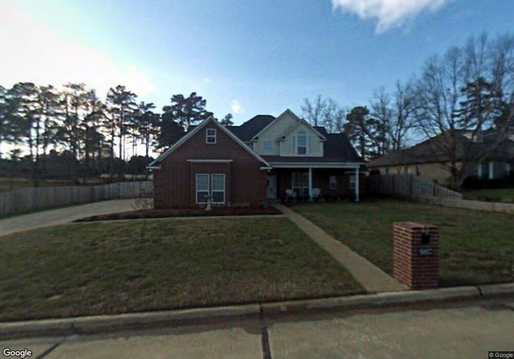 5817 Winchester Dr, Texarkana, TX 75503 - photo 1