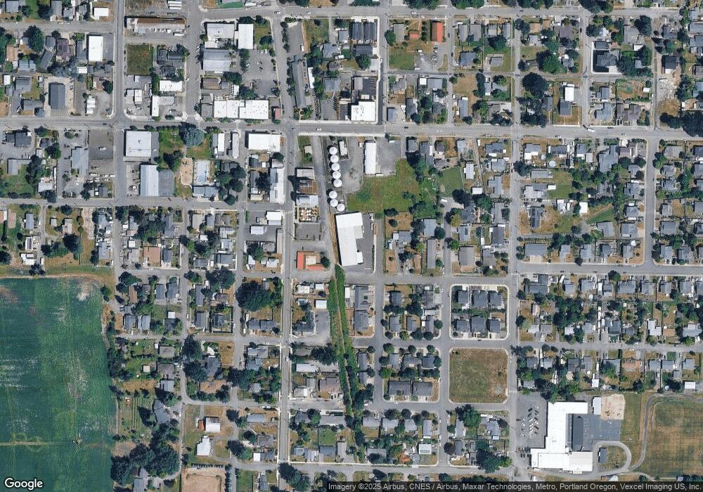 100 E Washington St, Carlton, OR 97111 - photo 1