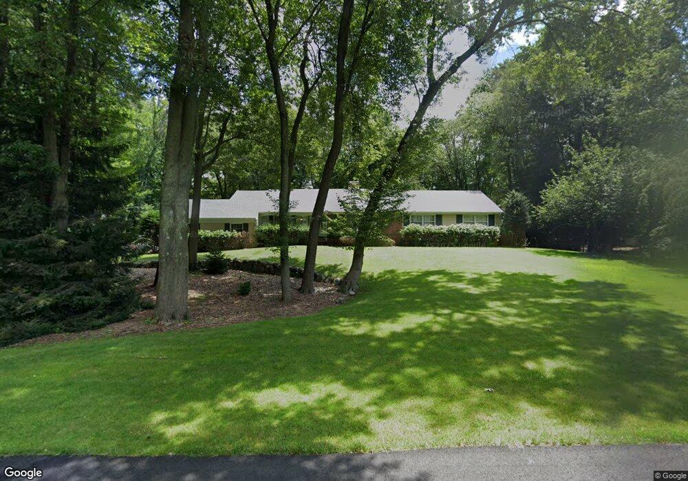 327 Briarly Dr, Franklin Lakes, NJ 07417 - photo 1