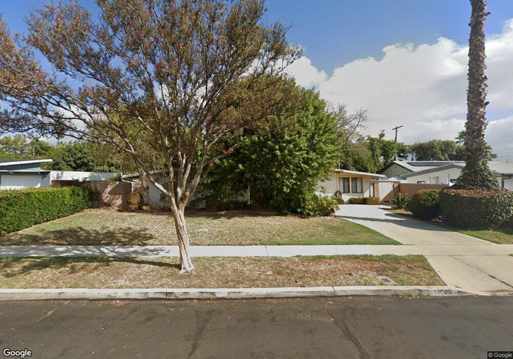 19509 Stagg St, Reseda, CA 91335 - photo 1