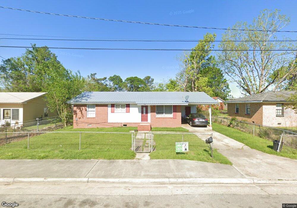 707 Shirley Ave, Douglas, GA 31533 - photo 1