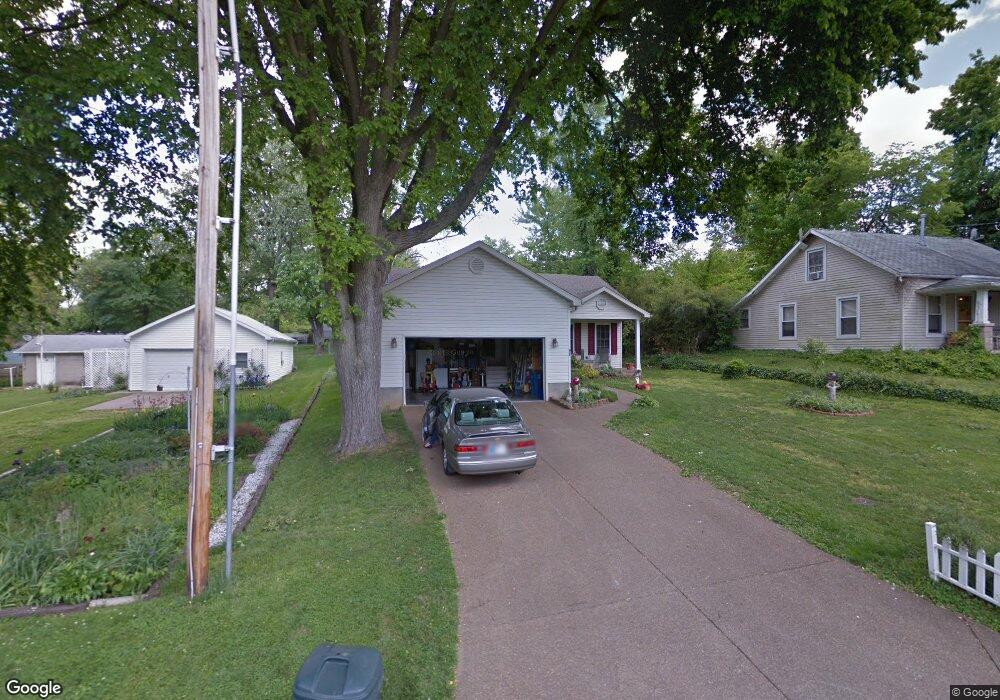 407 Locust St, Newburgh, IN 47630 - photo 1