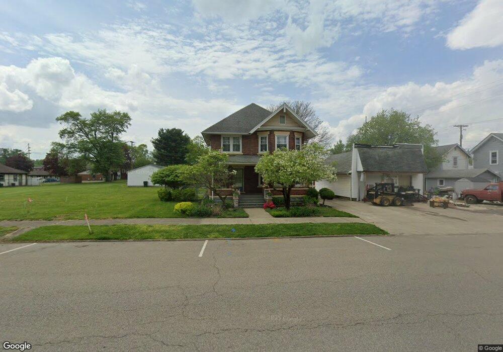 335 N 3rd St, Coshocton, OH 43812 - photo 1