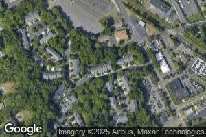 20 Essex Dr, Little Silver, NJ 07739