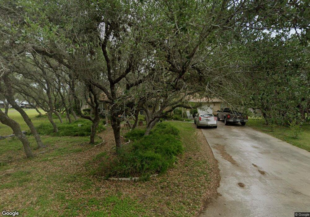 25 Windridge Dr, Beeville, TX 78102 - photo 1