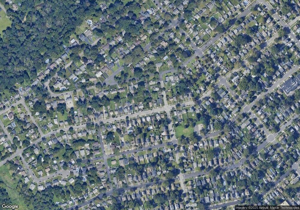 710 2nd St, Dunellen, NJ 08812 - photo 1