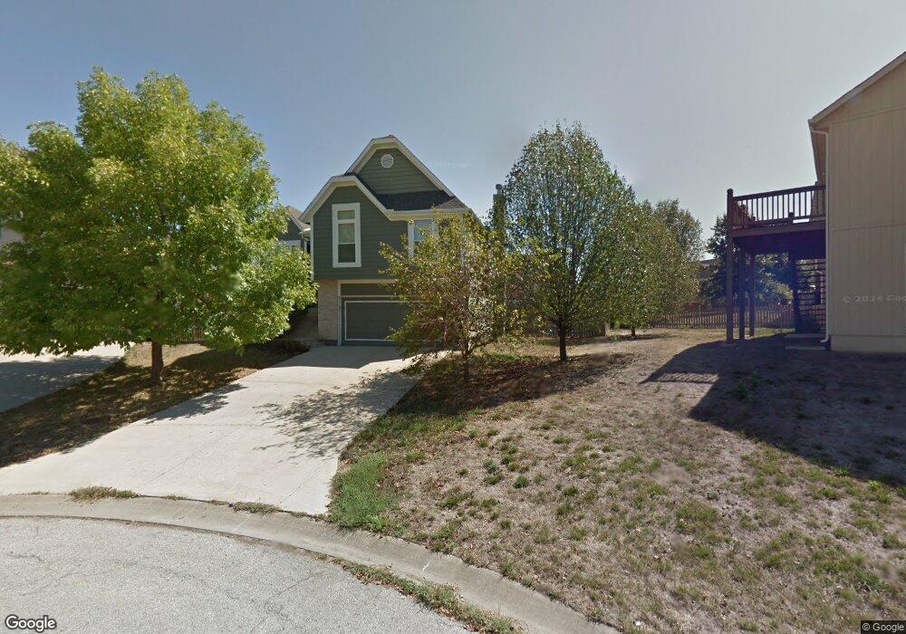 21618 W 52nd St, Shawnee, KS 66226 - photo 1