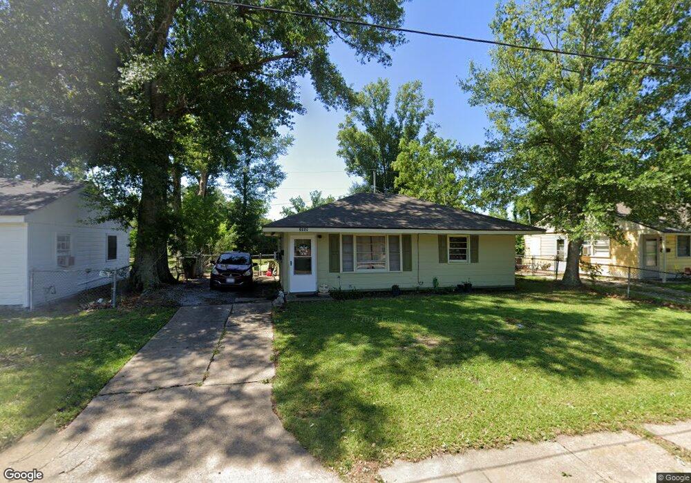 2318 E Prien Lake Rd, Lake Charles, LA 70601 - photo 1