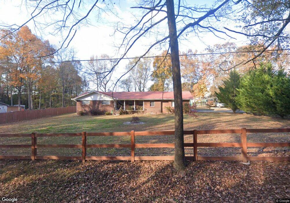 205 Ellen St, Calhoun, GA 30701 - photo 1