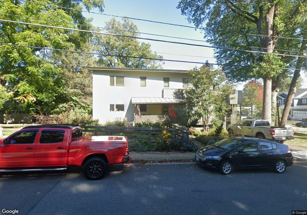 900 Parker Ave, Falls Church, VA 22046 - photo 1