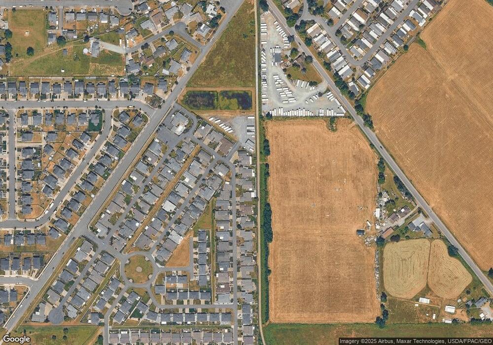 802 Maple Ln SW, Orting, WA 98360 - photo 1