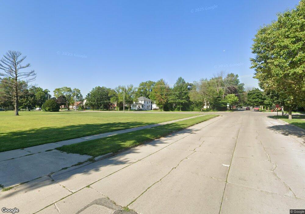 306 4th St SW, Austin, MN 55912 - photo 1