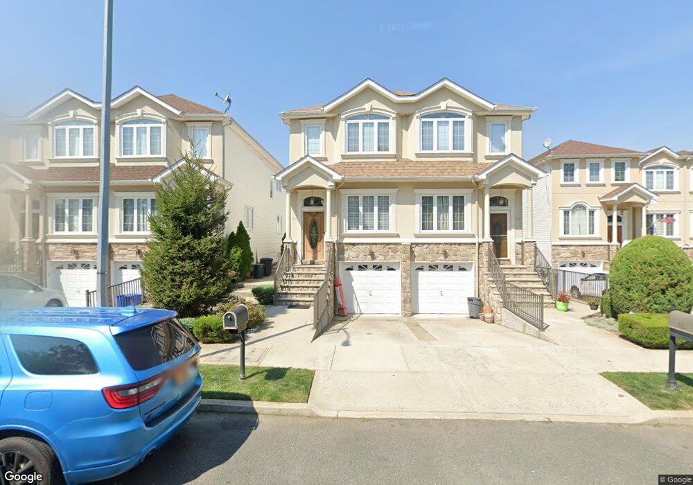 201 Mosely Ave, Staten Island, NY 10312 - photo 1