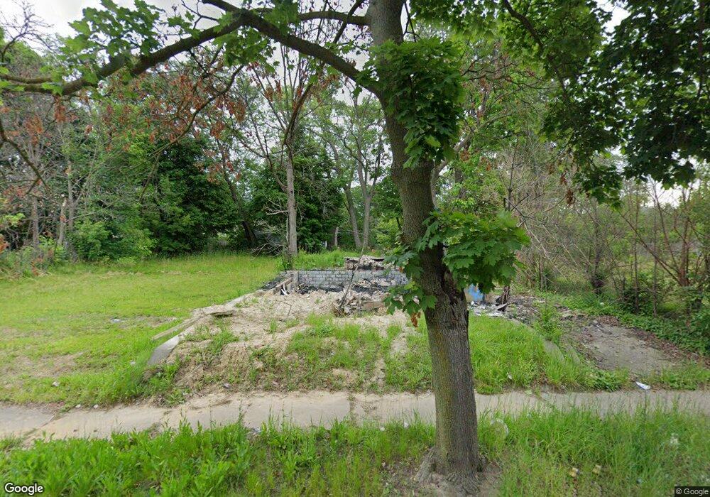 1522 N Franklin Ave, Flint, MI 48506 - photo 1