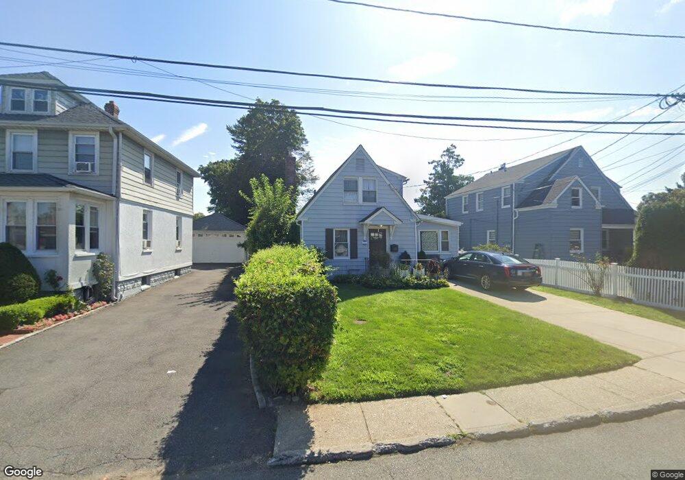 15 Dougherty St, Glen Cove, NY 11542 - photo 1