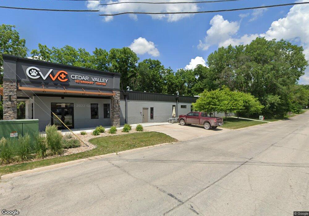 1703 State St, Cedar Falls, IA 50613 - photo 1