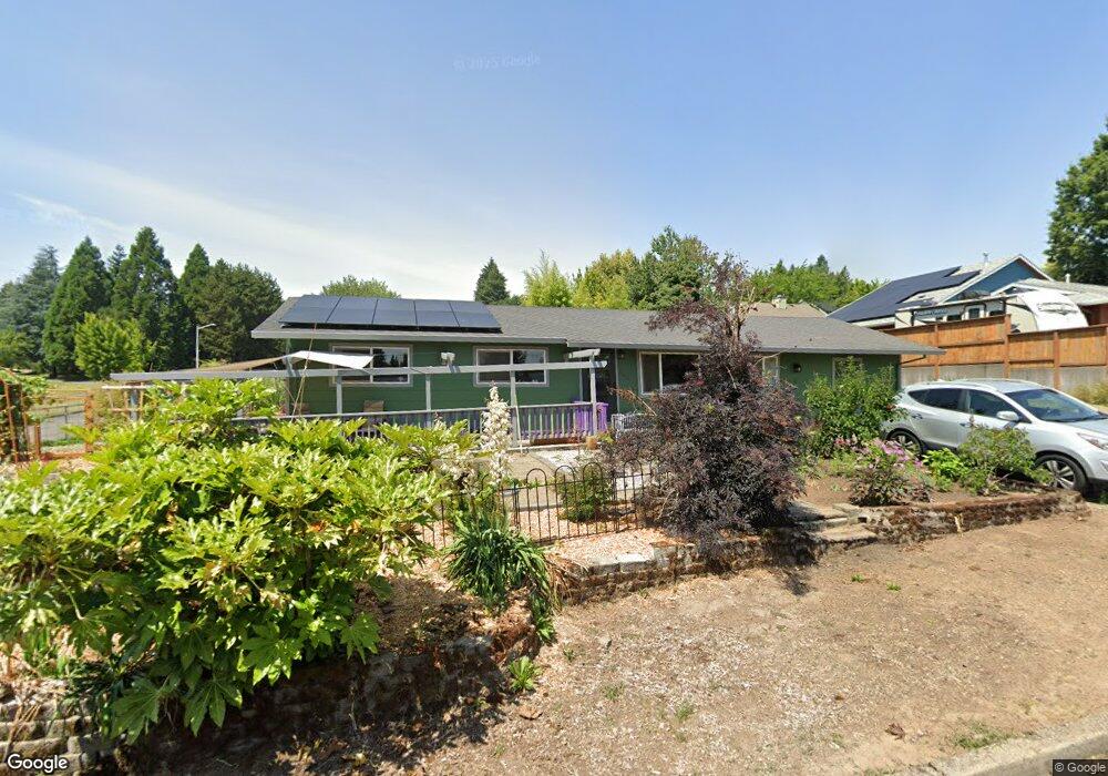 342 SW Hemlock St, Dundee, OR 97115 - photo 1