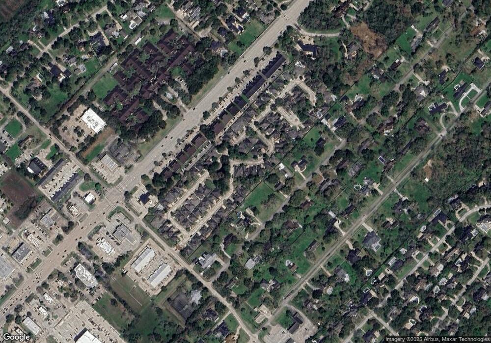 403 Forest Pines Ct, Friendswood, TX 77546 - photo 1