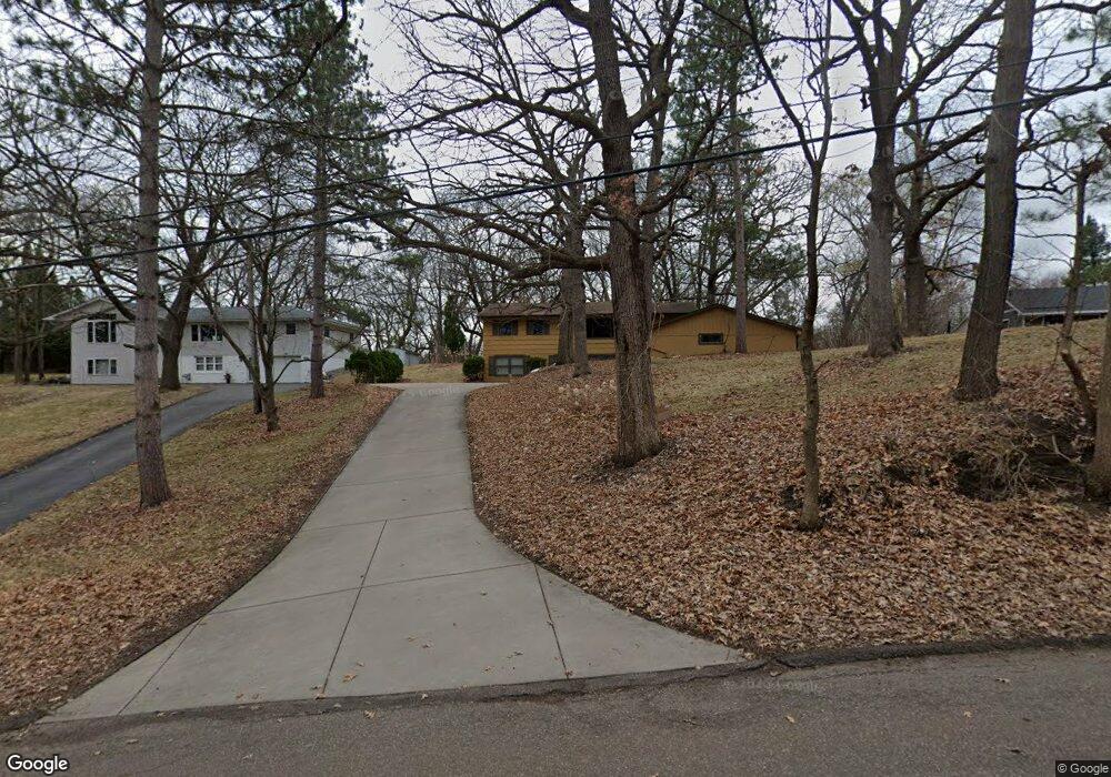 14207 Spring Lake Rd, Minnetonka, MN 55345 - photo 1