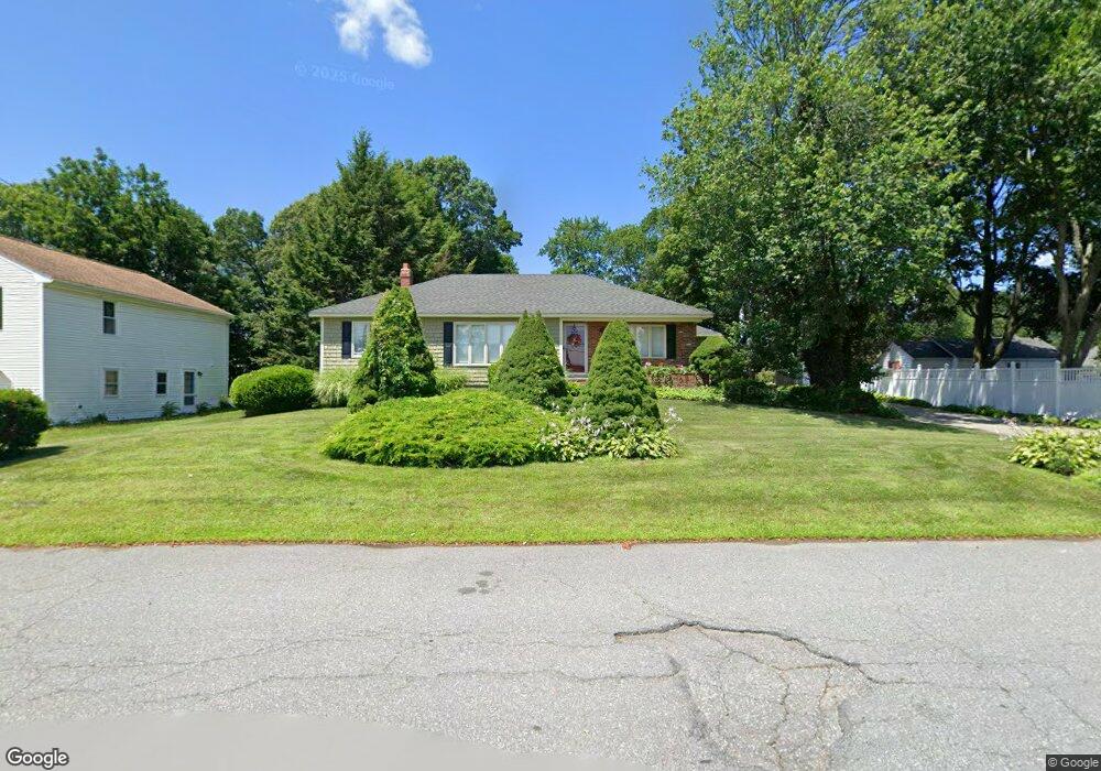 15 Glenellyn Rd W, Lowell, MA 01852 - photo 1