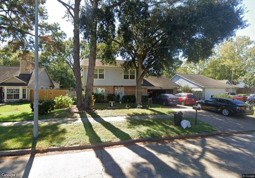 15227 Pebble Lake Dr, Houston, TX 77095 - photo 1