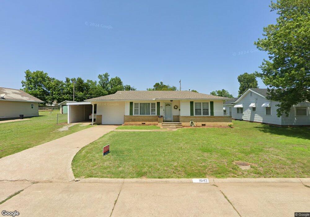 1042 E 5th St, Cushing, OK 74023 - photo 1