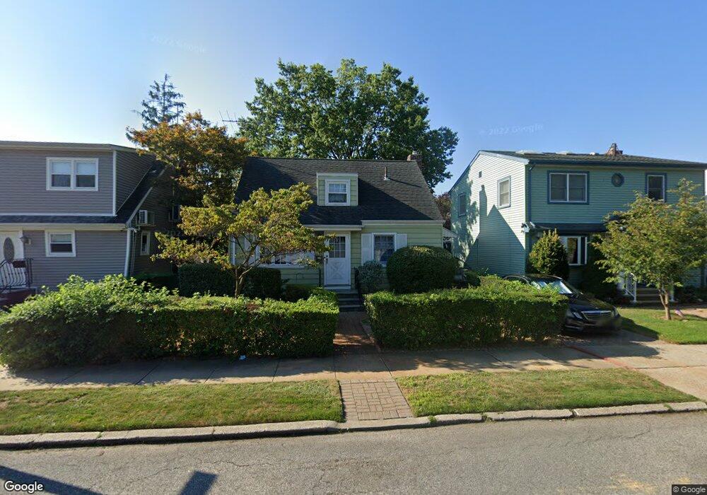 16422 Metcalf Ave, Fresh Meadows, NY 11365 - photo 1