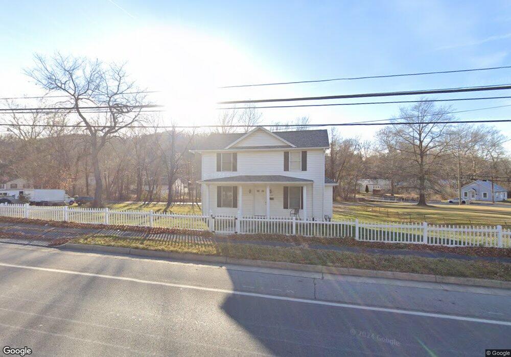 1316 E Main St, Waynesboro, VA 22980 - photo 1